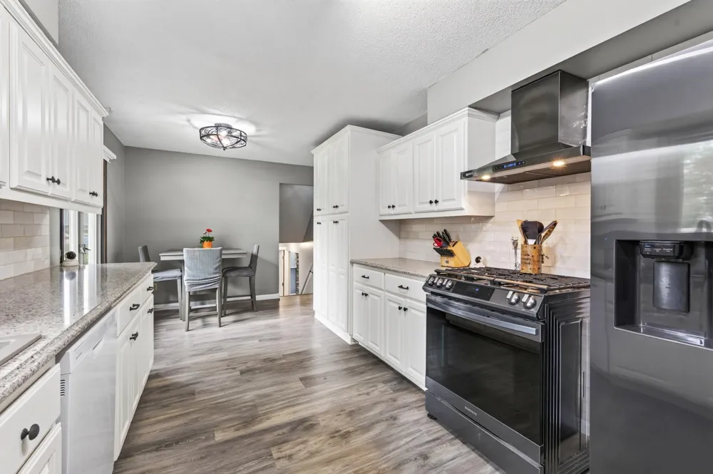 8305 69th Street S Cottage Grove, MN 55016