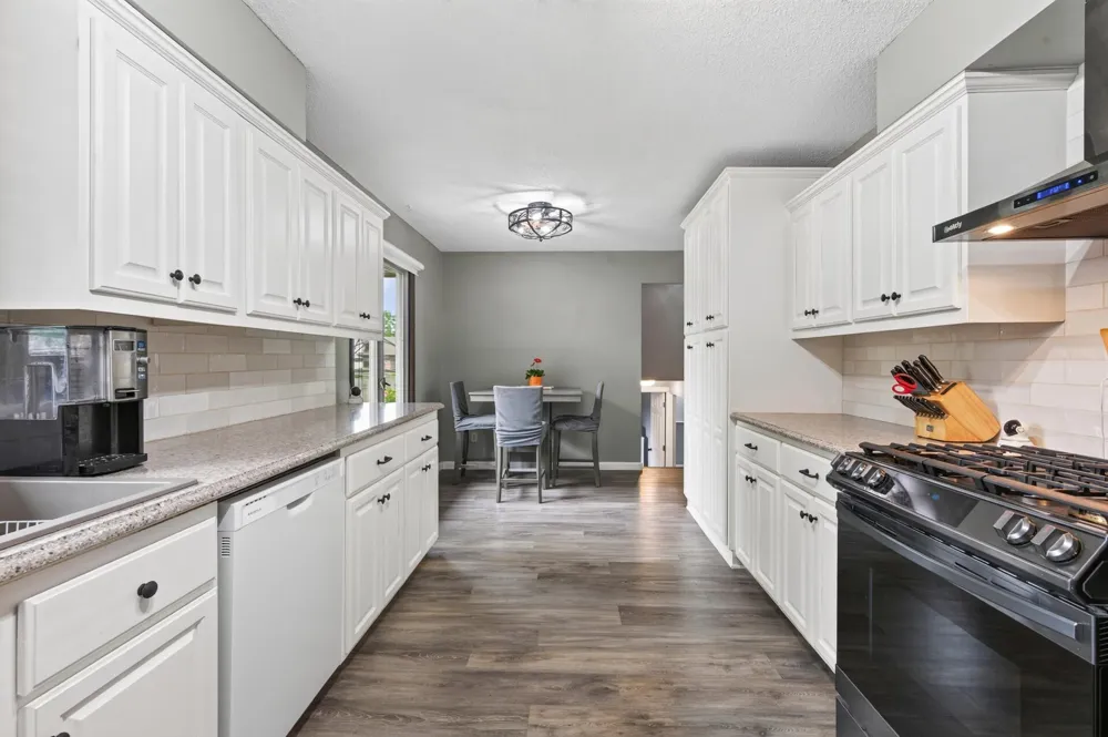 8305 69th Street S Cottage Grove, MN 55016