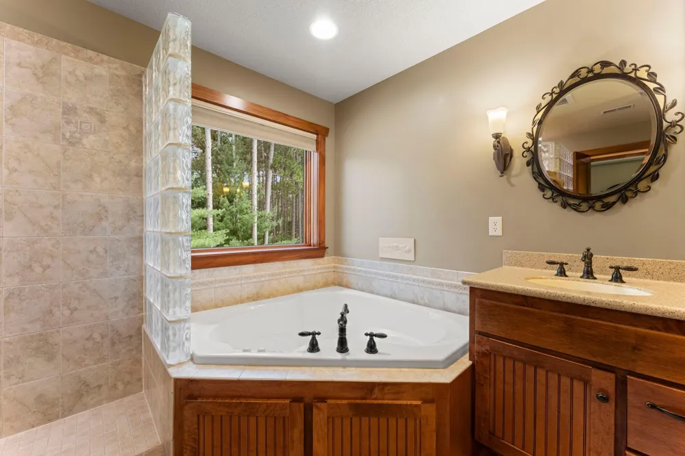 26625 145th Street NW Zimmerman, MN 55398