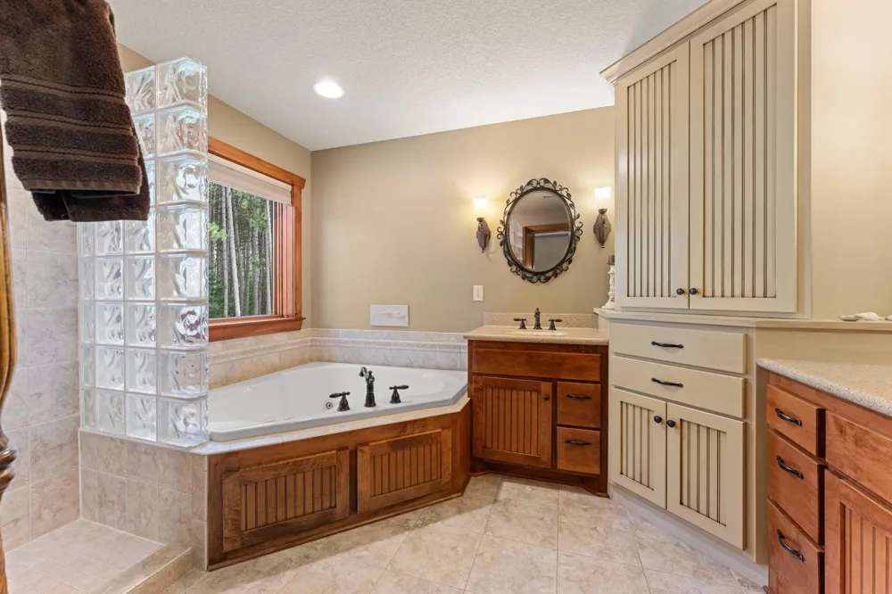 26625 145th Street NW Zimmerman, MN 55398