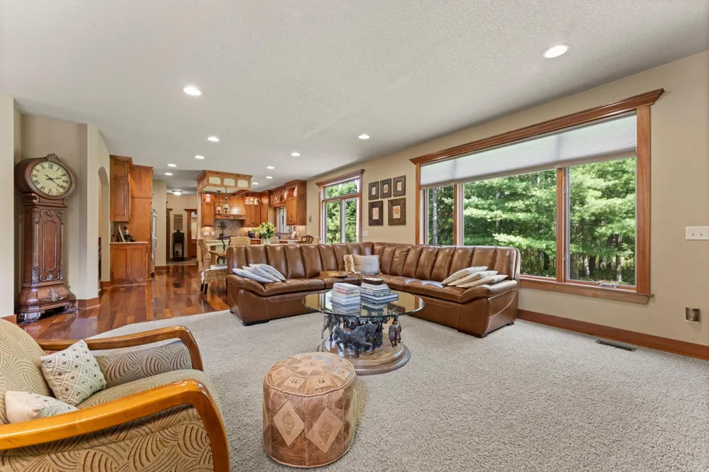 26625 145th Street NW Zimmerman, MN 55398