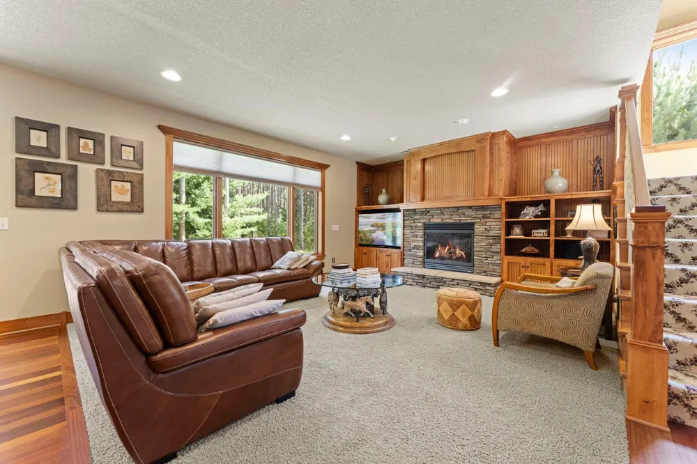 26625 145th Street NW Zimmerman, MN 55398