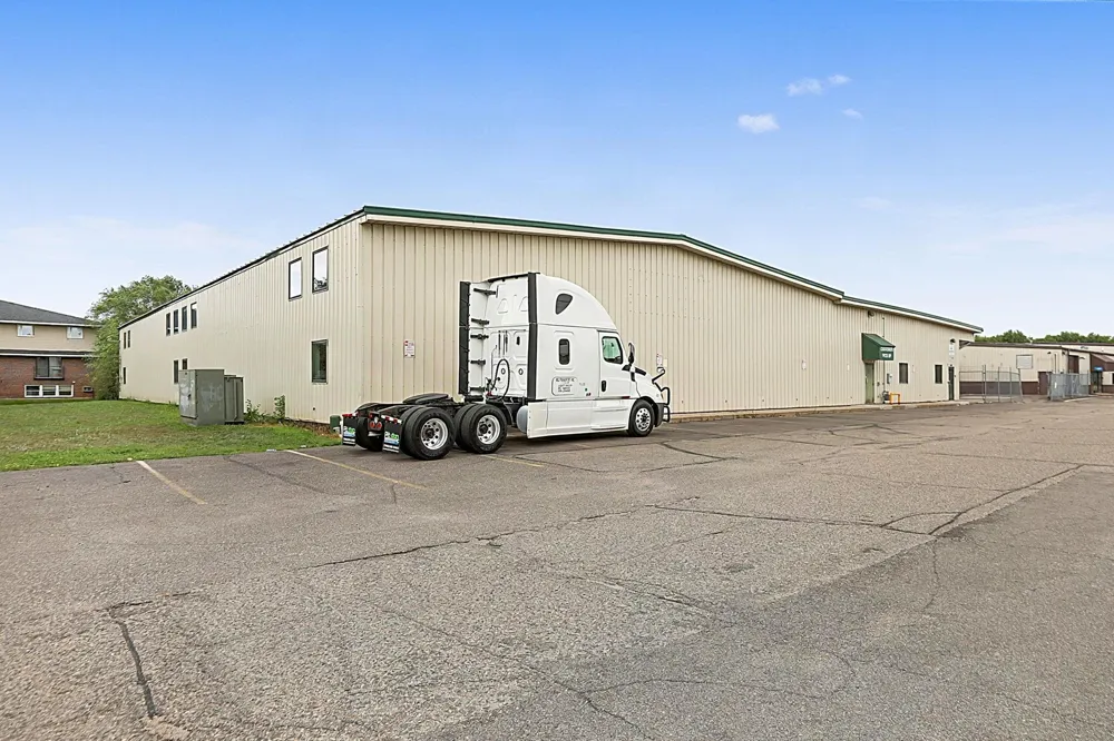 2627 Clearwater Road Saint Cloud, MN 56301