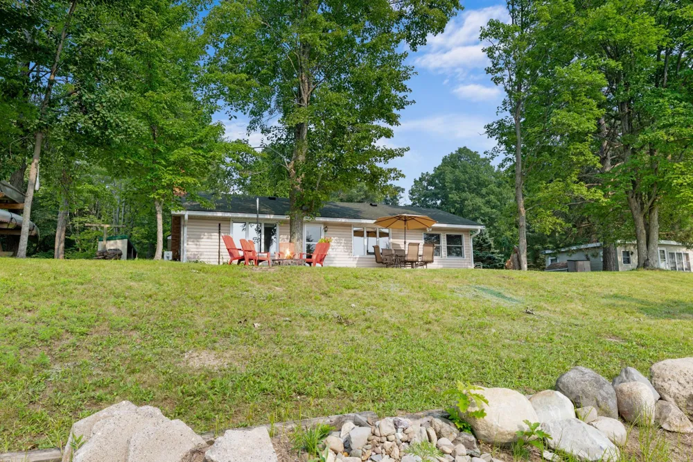 2180 Island Drive Somerset, WI 54082