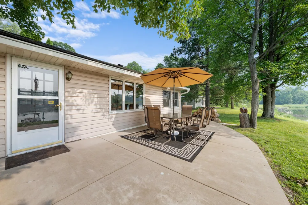 2180 Island Drive Somerset, WI 54082