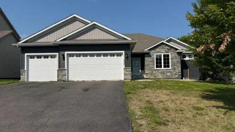 2236 Longhorn Lane