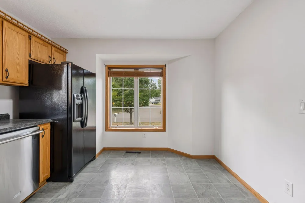 4751 Heather Ridge Road Oakdale, MN 55128
