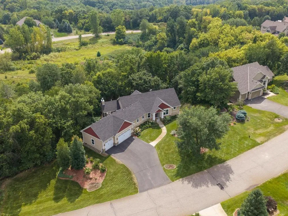 1784 86th Court E Inver Grove Heights, MN 55077