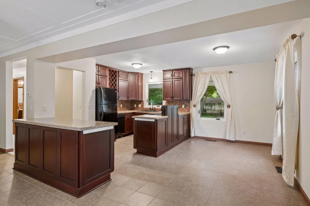 1309 10th Street SW Willmar, MN 56201
