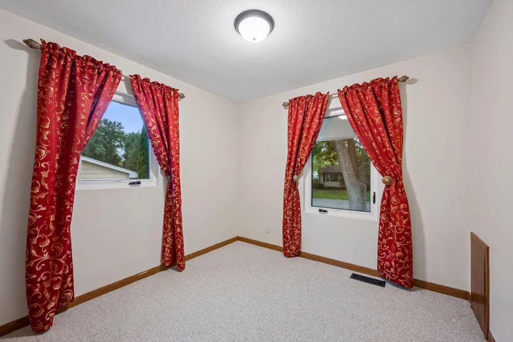 1309 10th Street SW Willmar, MN 56201