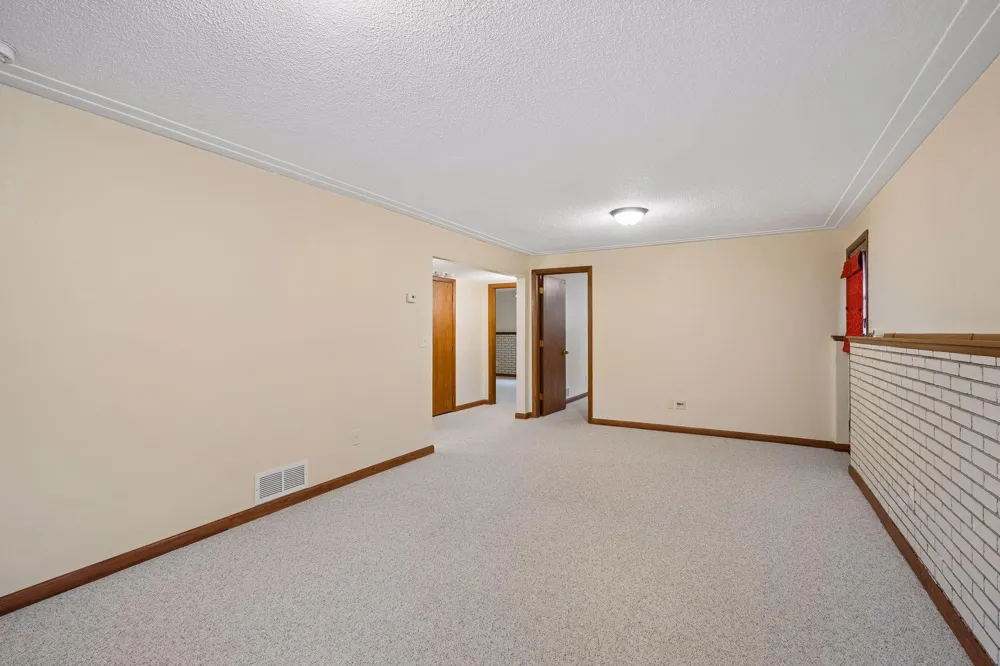 1309 10th Street SW Willmar, MN 56201