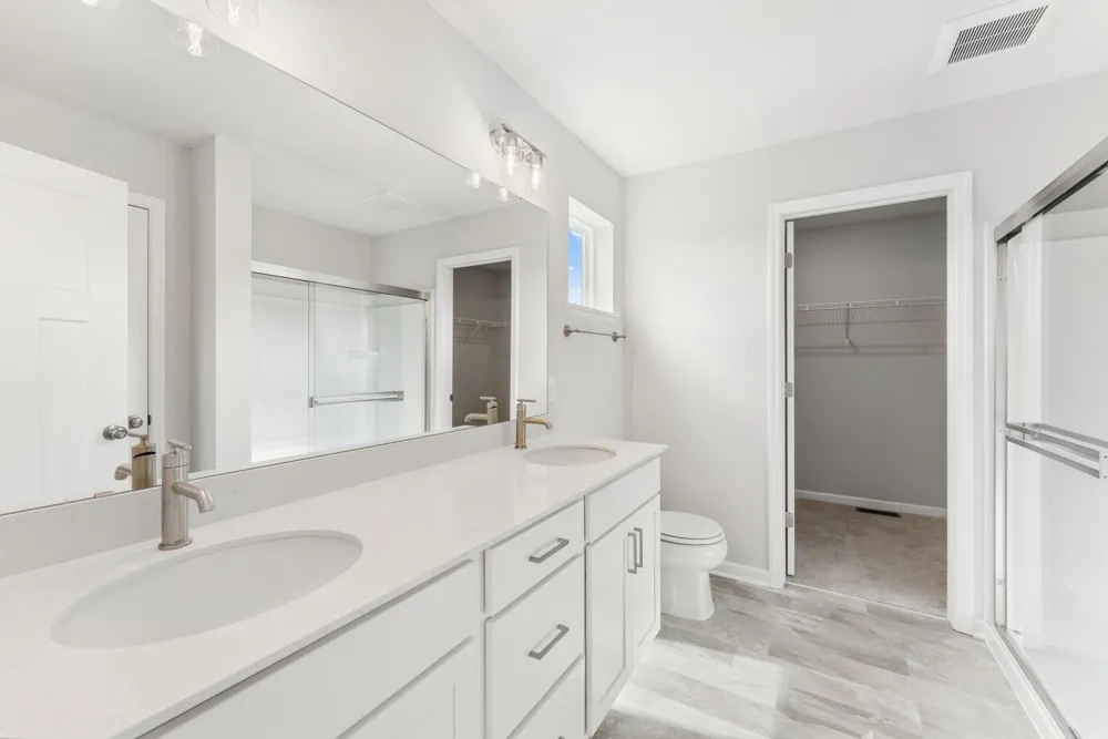 1051 Adamstown Drive Rosemount, MN 55068