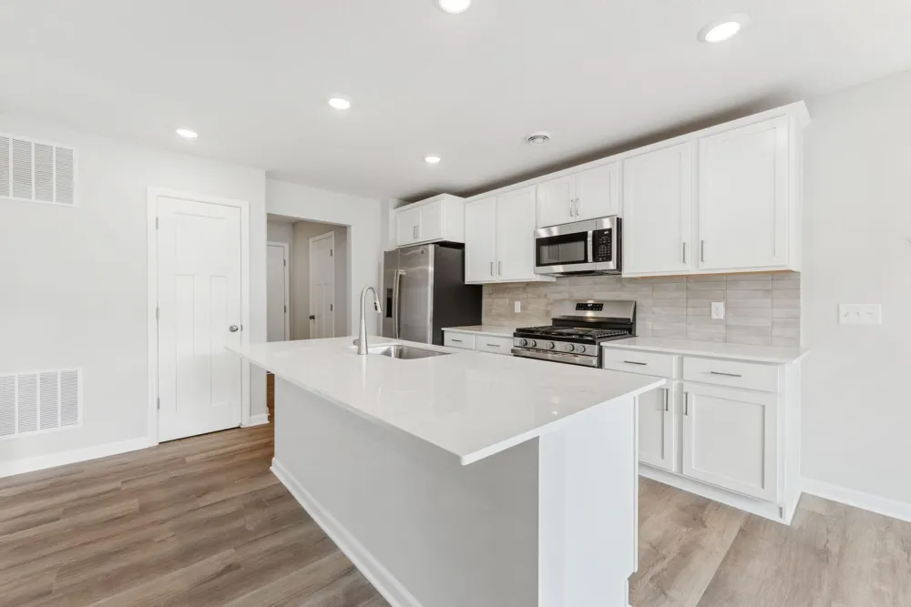 1051 Adamstown Drive Rosemount, MN 55068
