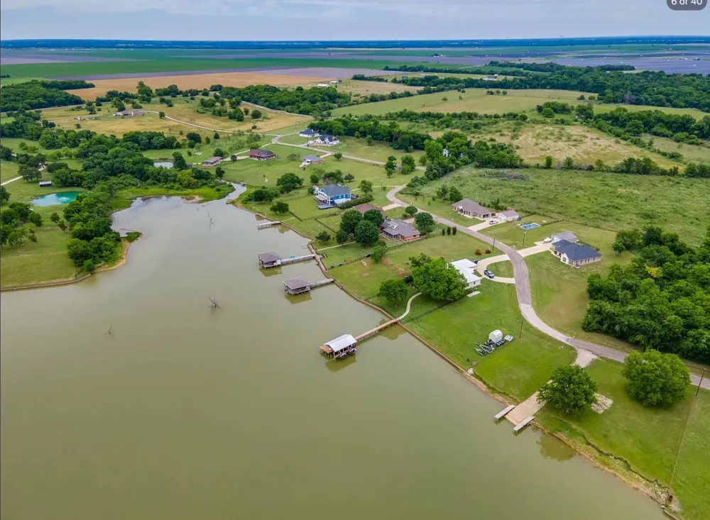 141 Pearl Valley Drive Kerens, TX 75144