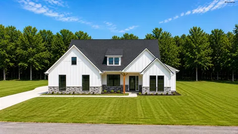 141 Pearl Valley Drive