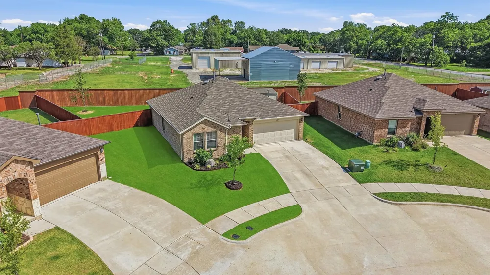 201 Volunteer Drive Sherman, TX 75090