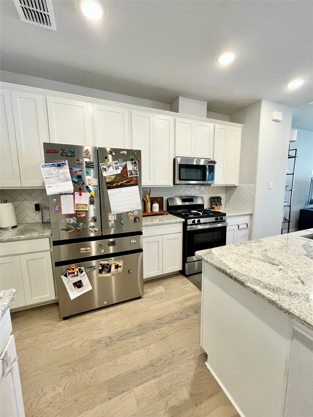 131 Peach Orchard Lane Euless, TX 76040
