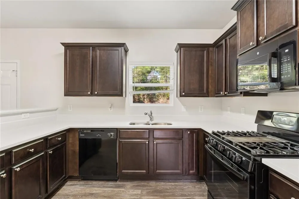 210 W Bridge Park Dallas, GA 30157
