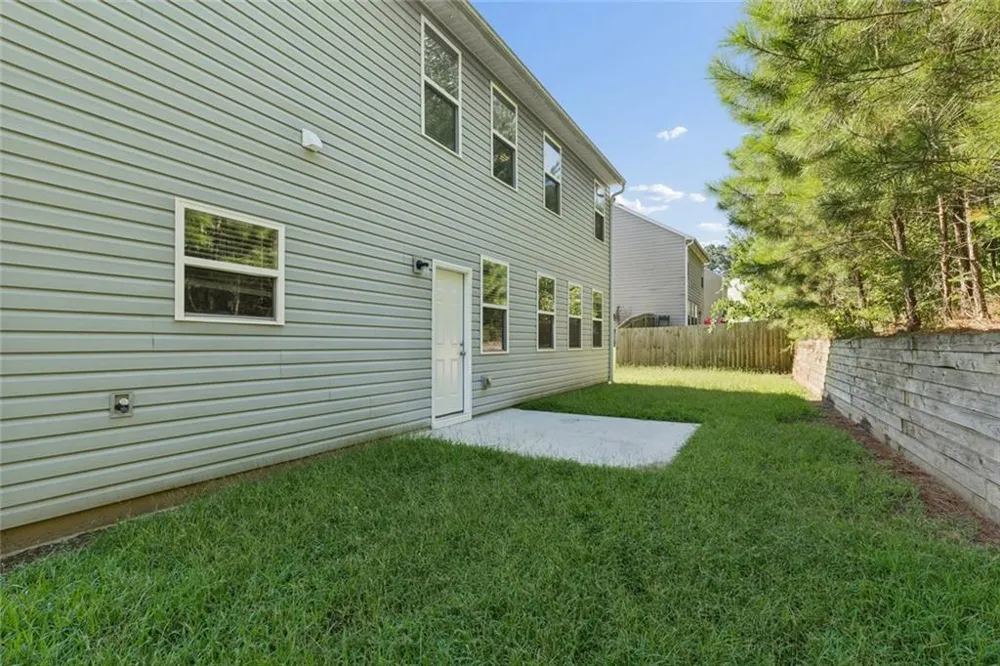 210 W Bridge Park Dallas, GA 30157