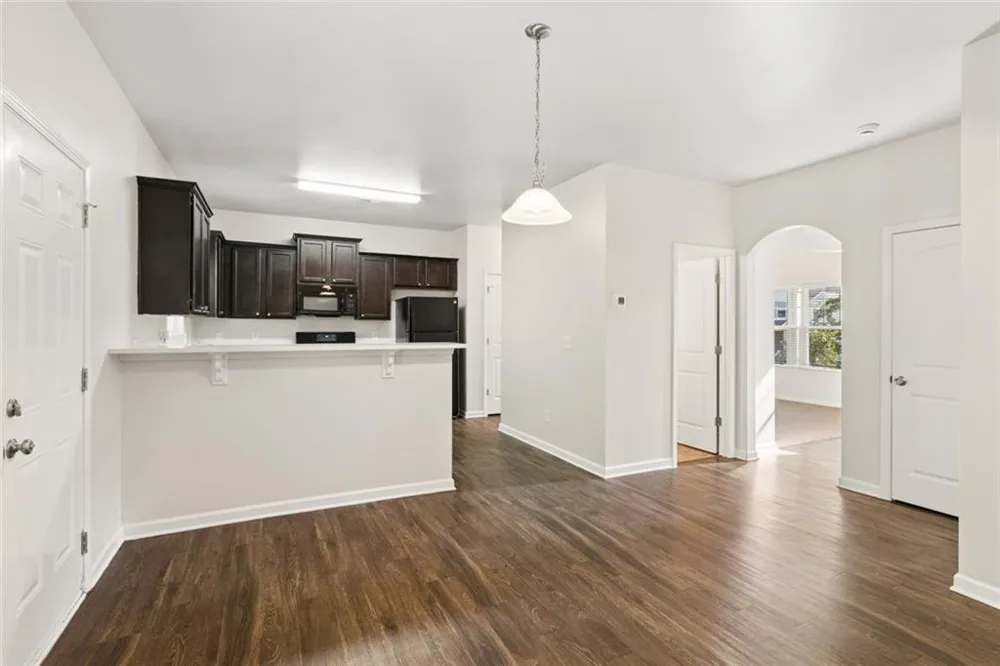 210 W Bridge Park Dallas, GA 30157
