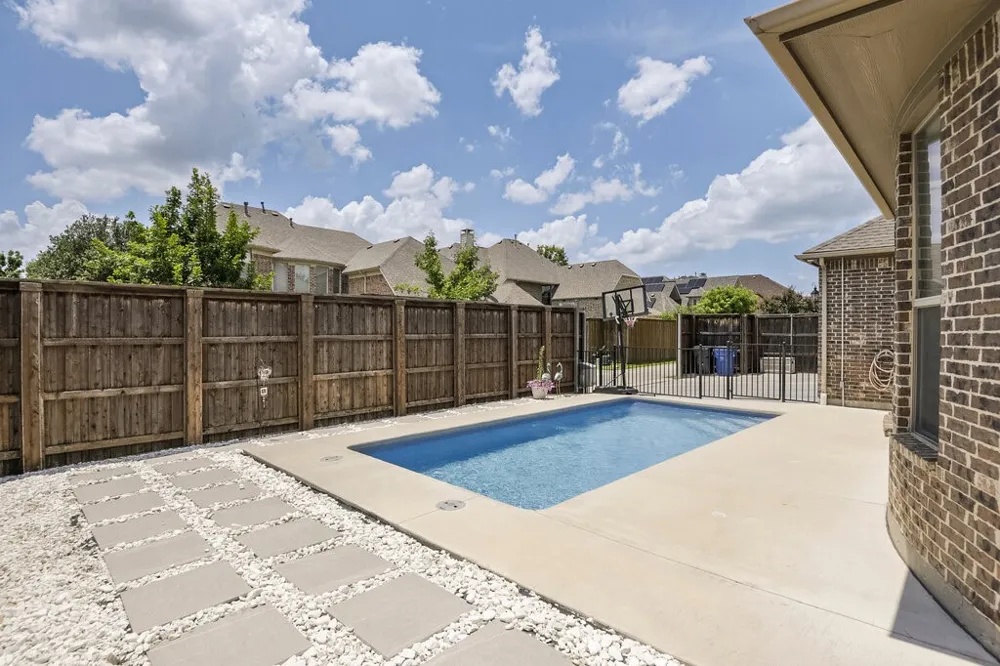 2691 Berkley Lane Frisco, TX 75036