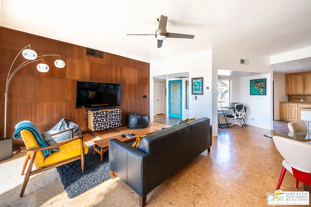 35436 Calle Solana Cathedral City, CA 92234