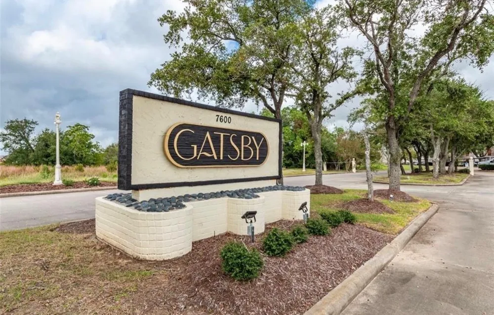 7600 Emmett F Lowry Expressway #806 Texas City, TX 77591