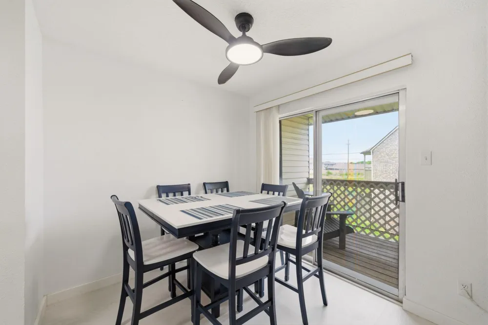7600 Emmett F Lowry Expressway #806 Texas City, TX 77591