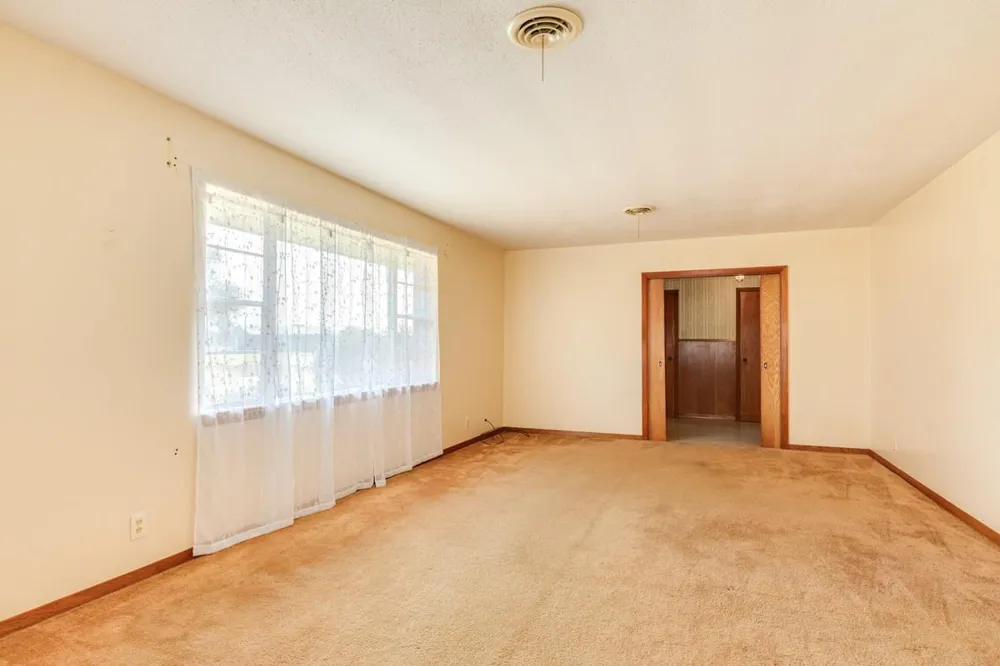 2922 County Road 209 Danbury, TX 77534