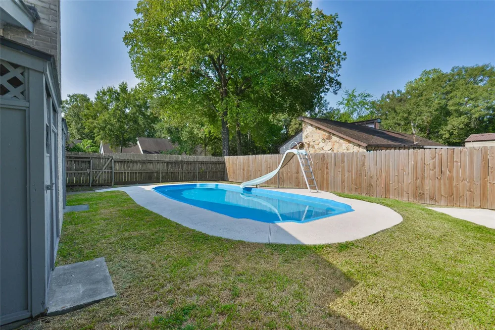 2818 Rapho Street Crosby, TX 77532