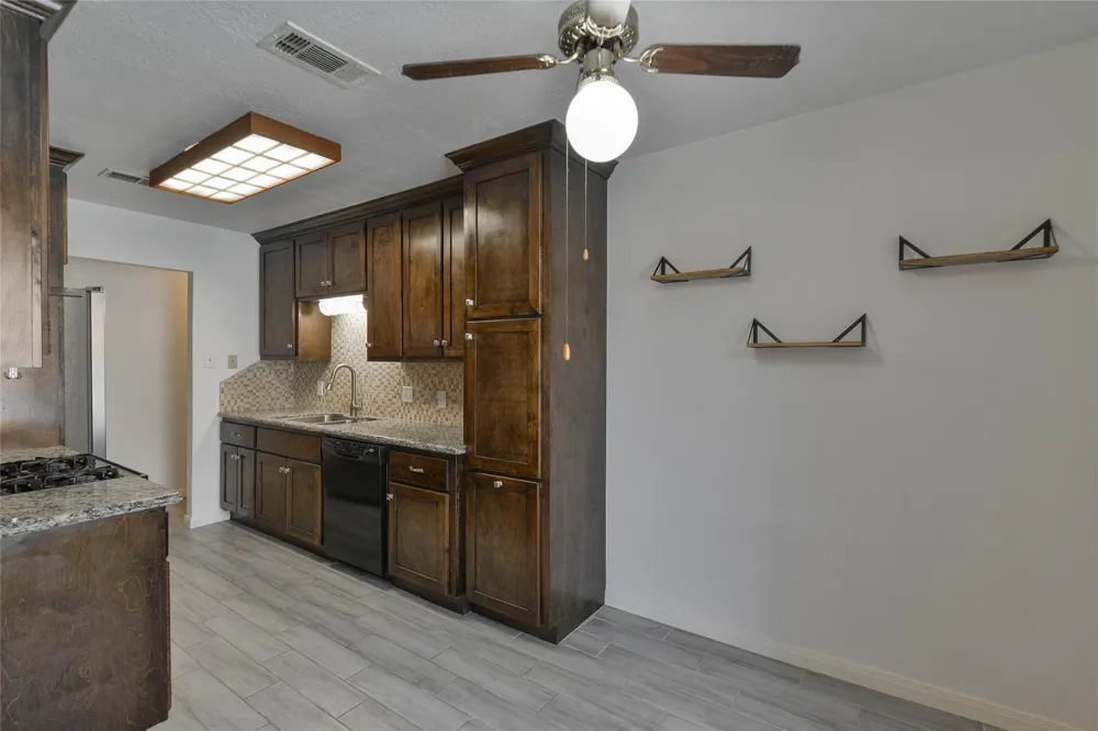 2818 Rapho Street Crosby, TX 77532