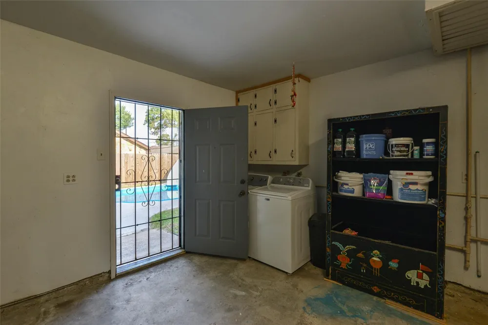 2818 Rapho Street Crosby, TX 77532