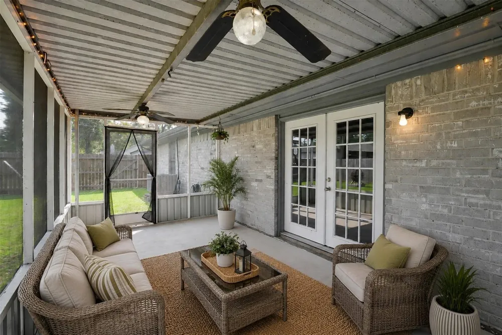2818 Rapho Street Crosby, TX 77532