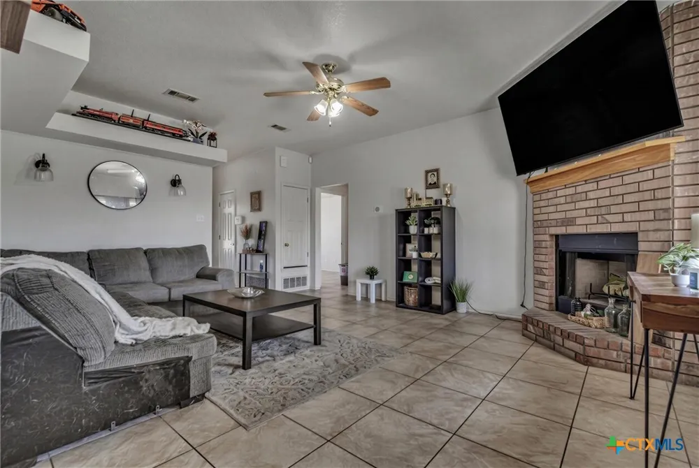 2710 Littlewood Drive Killeen, TX 76549