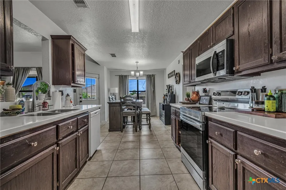 2710 Littlewood Drive Killeen, TX 76549