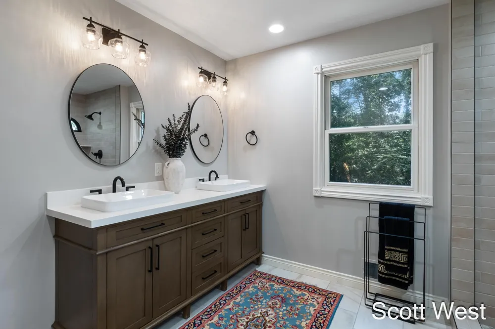 7181 River Glen Drive Caledonia, MI 49316