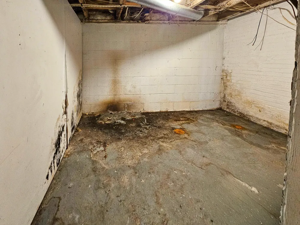 1803 Clinton Street Saginaw, MI 48602