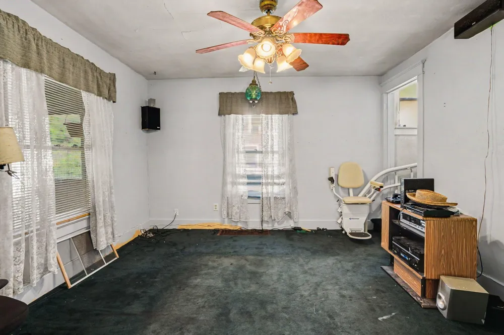 423 14th Street Niles, MI 49120