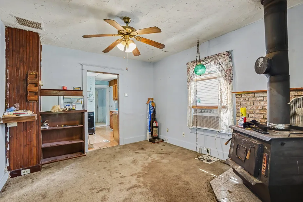 423 14th Street Niles, MI 49120
