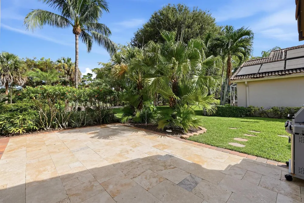 15613 Bent Creek Road Wellington, FL 33414