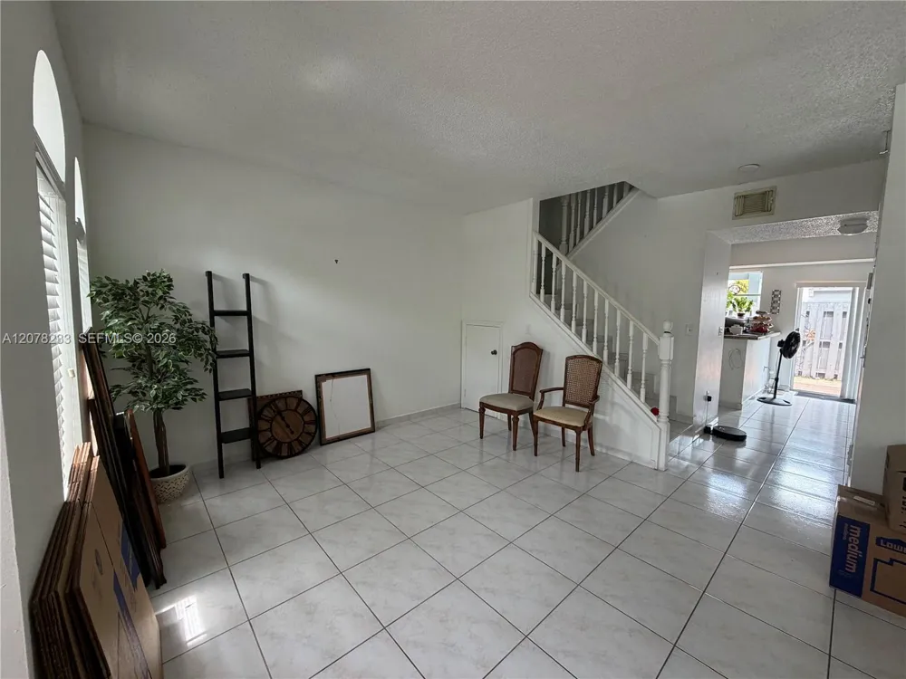 5240 NW 109th Ave #3 Doral, FL 33178