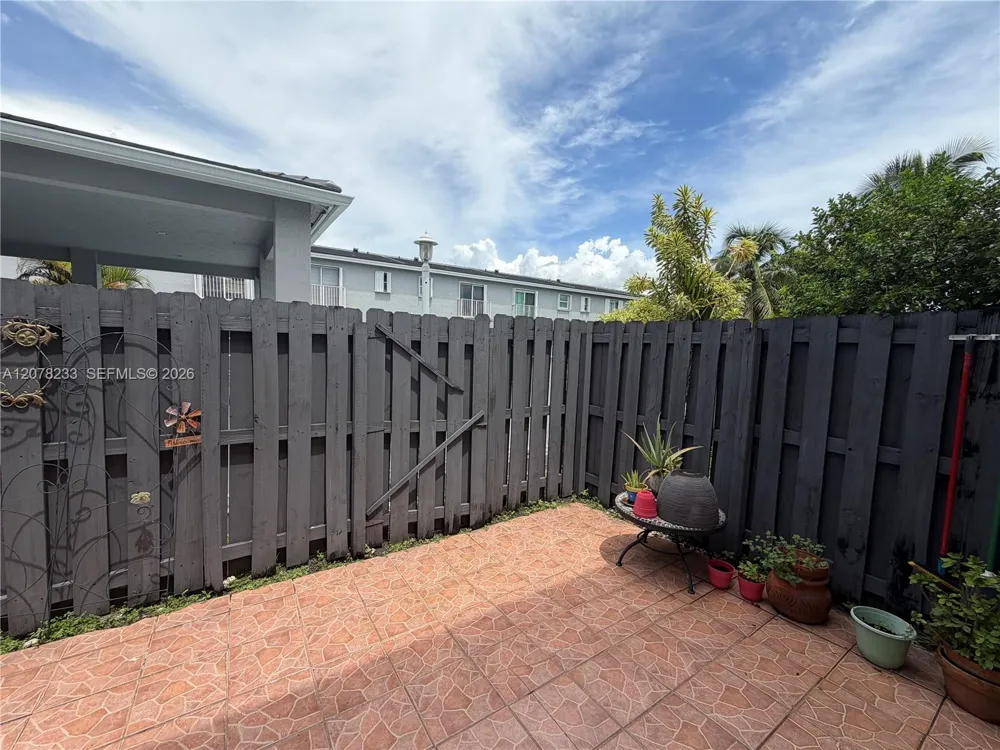 5240 NW 109th Ave #3 Doral, FL 33178