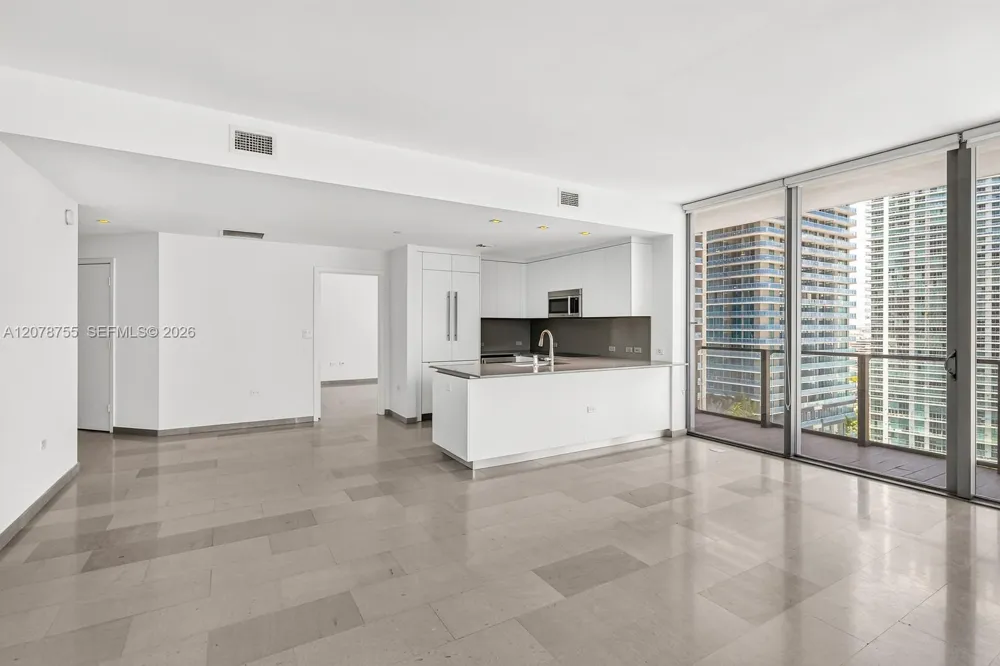 88 SW 7th St #1511 Miami, FL 33130