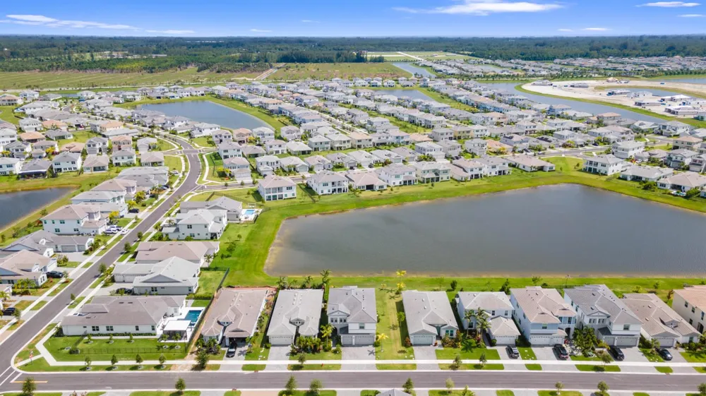 15134 CAMEO COURT 