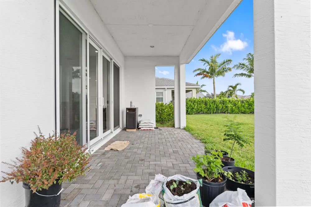 15134 CAMEO COURT 