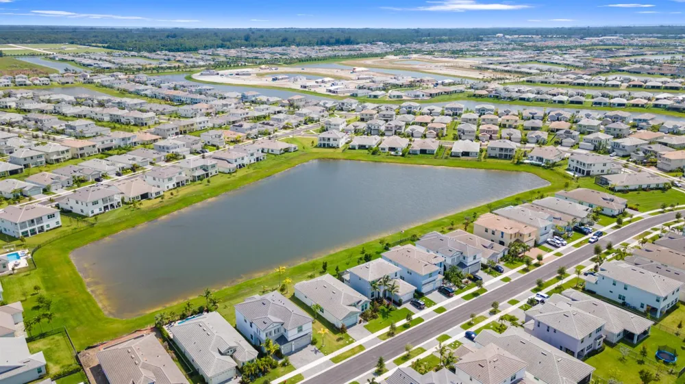 15134 CAMEO COURT 