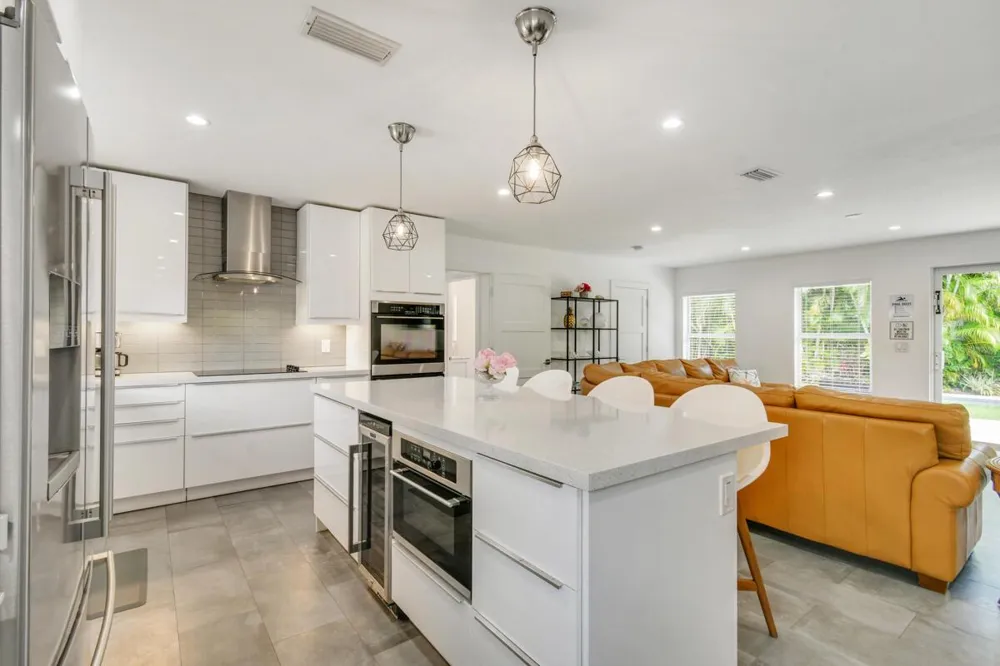 1182 Beach Road Singer Island, FL 33404