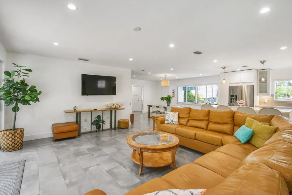 1182 Beach Road Singer Island, FL 33404