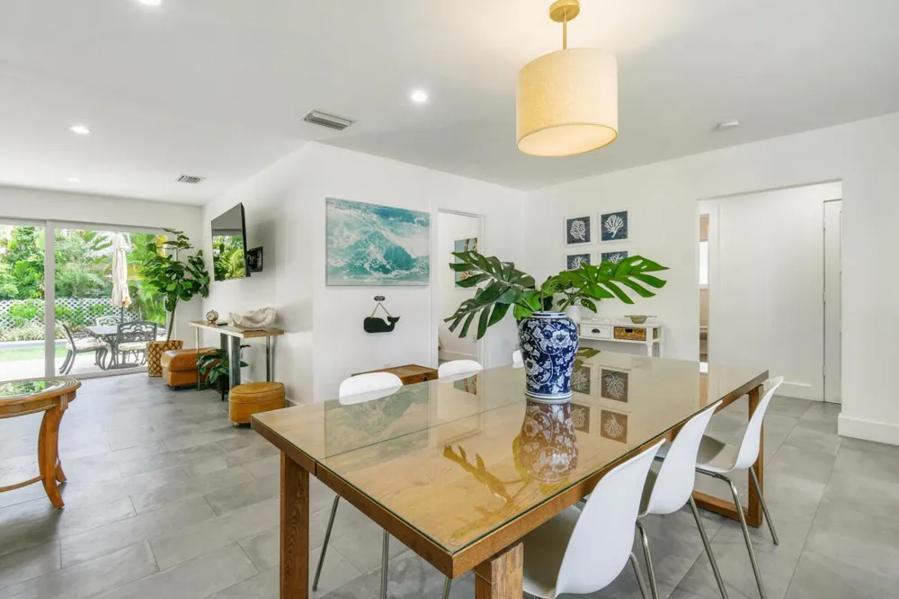 1182 Beach Road Singer Island, FL 33404