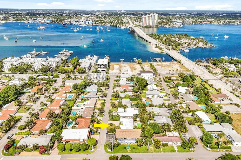 1182 Beach Road Singer Island, FL 33404